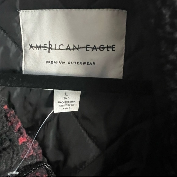 American Eagle Faux Sherpa Buffalo Plaid Jacket, New with out Tags, Oversized - Picture 4 of 5
